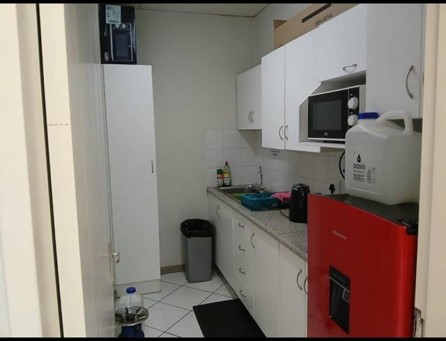 BUSINESS PROPERTY TO RENT IN RUIMSIG